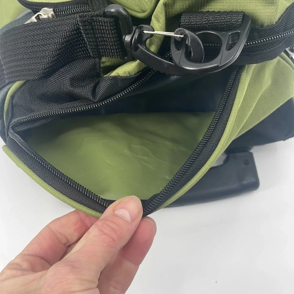 Calpak Champ 21” Carry-On Rolling